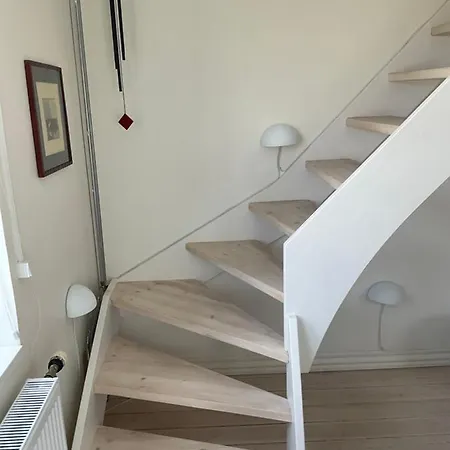 Stor Lys Med Terrasse Og Altan Appartement